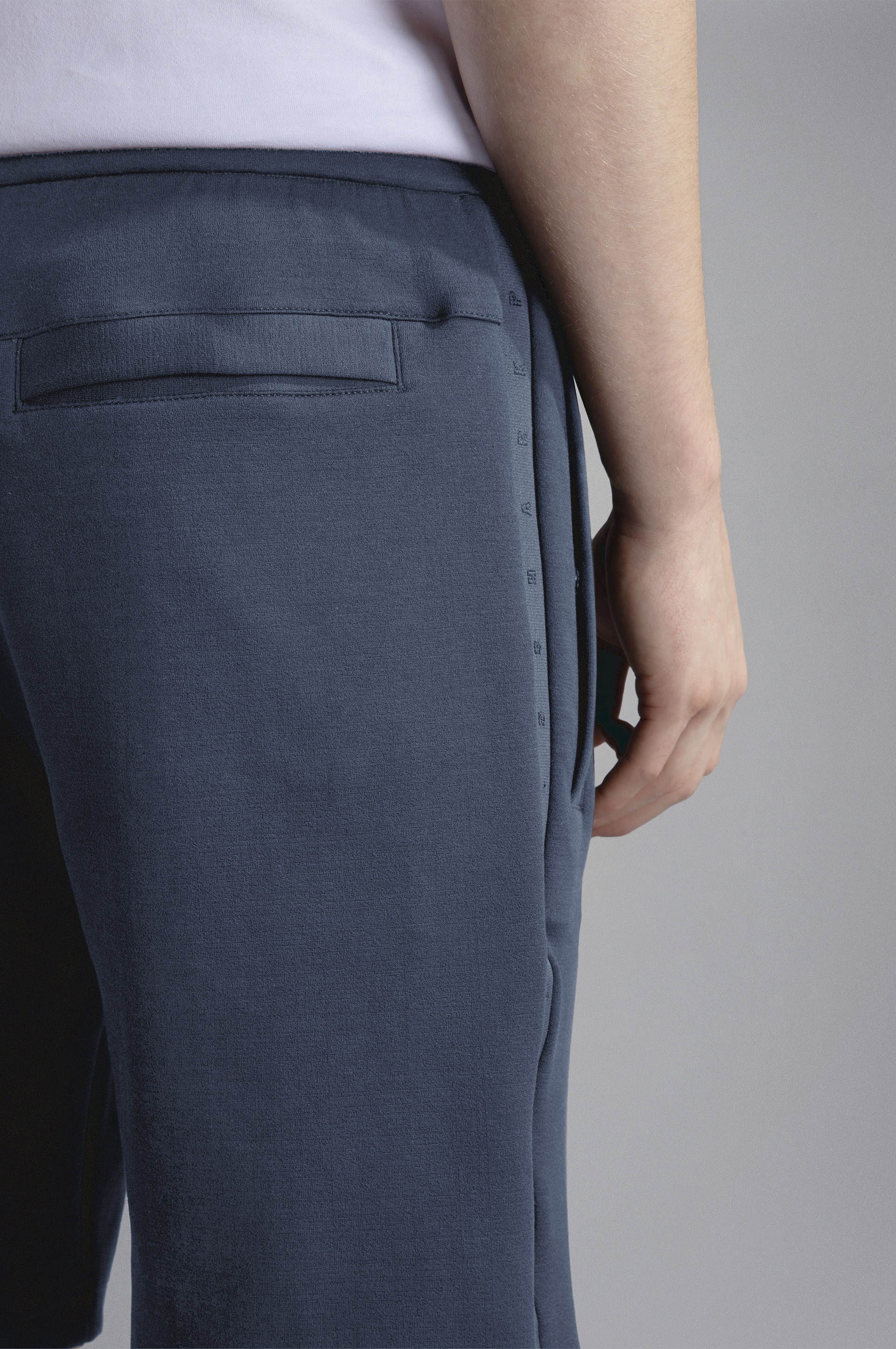 ACTIVE FLEECE COTTON BERMUDA SHORTS - 4