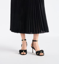 【入手困難カラー♡】★Dior★Adiorable Heeled サンダル★ Dior Or Adiorable Heeled Sandal – Elegant Boutique