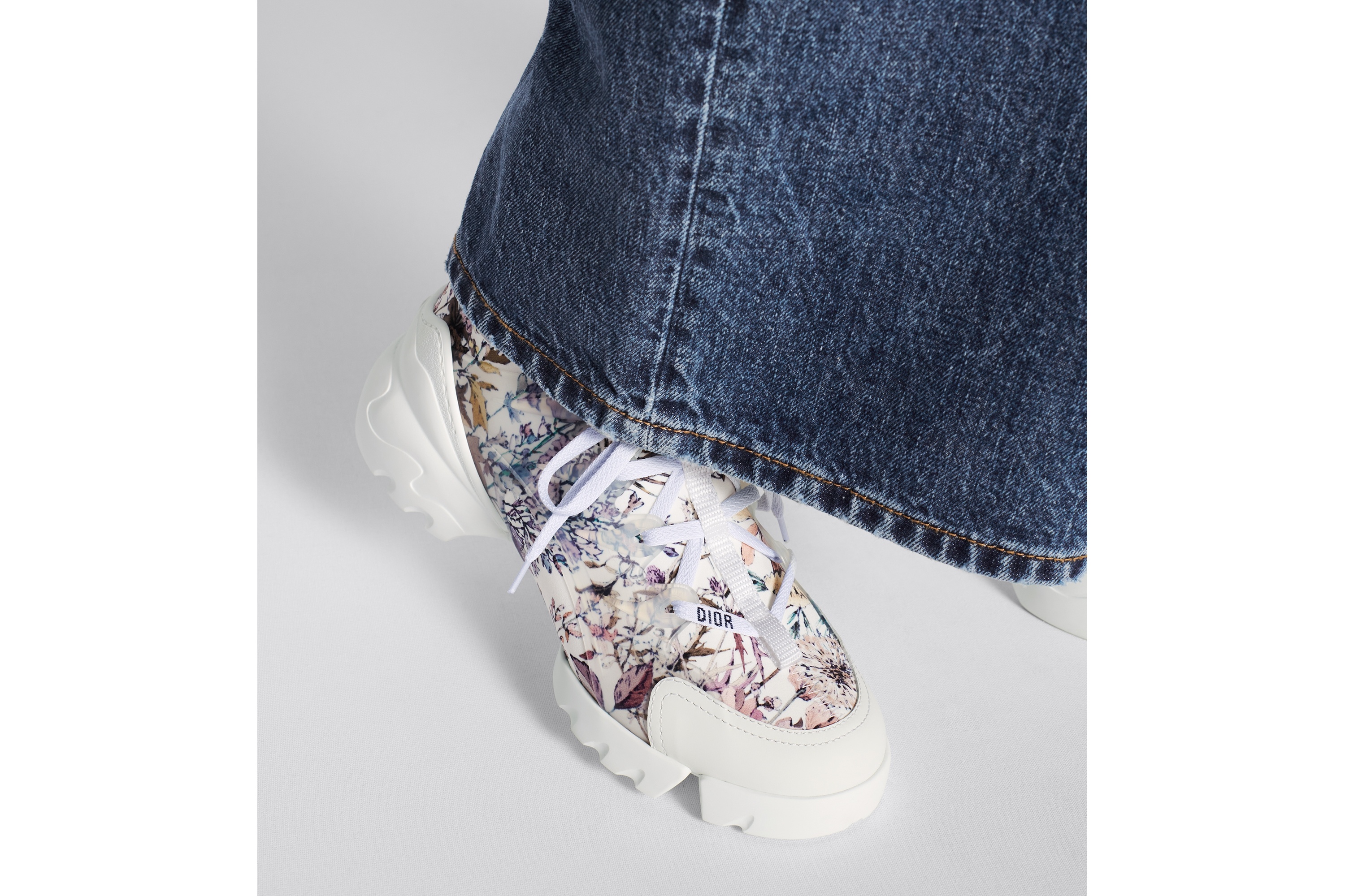 D-Connect Sneaker - 3