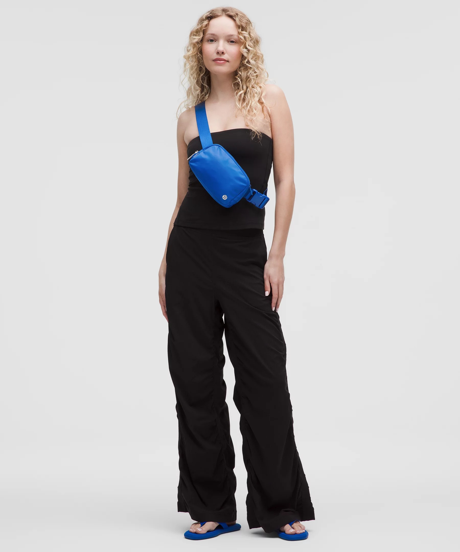 Everywhere Belt Bag with Long Strap 1L - 2