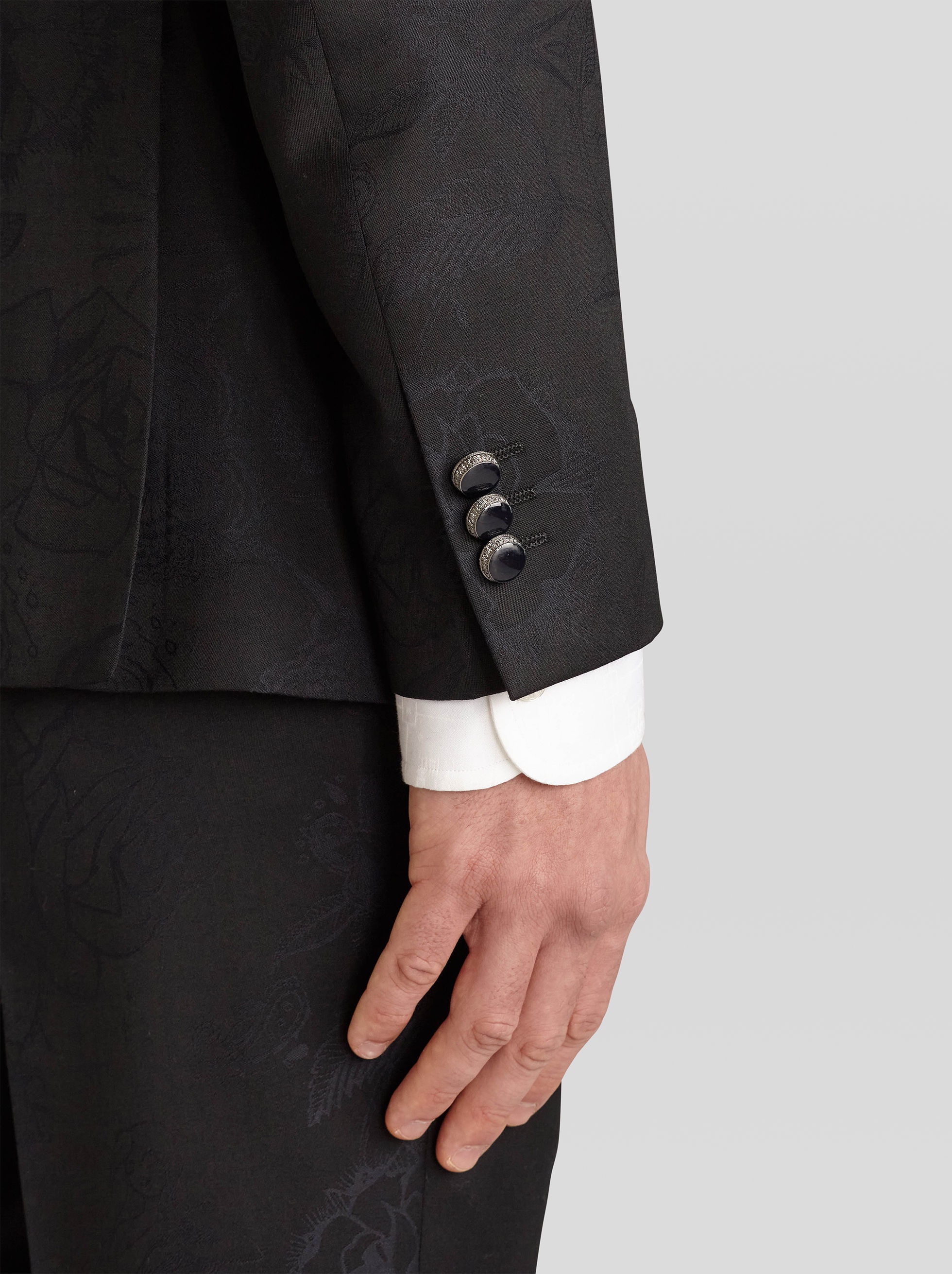 SEMI-TRADITIONAL WOOL JACQUARD SUIT - 2