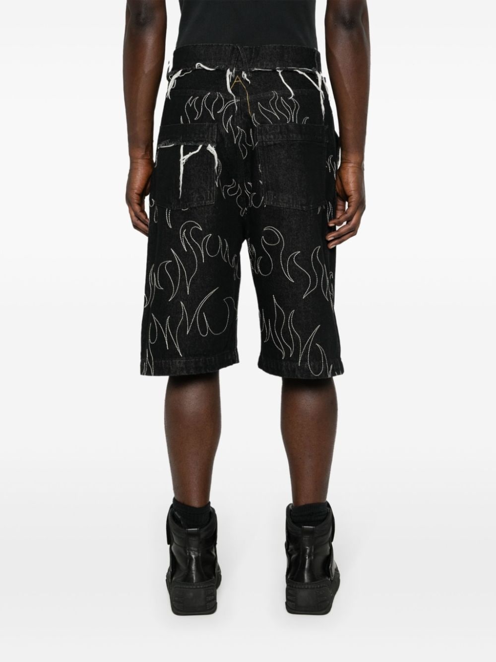 flame-embroidered denim shorts - 4