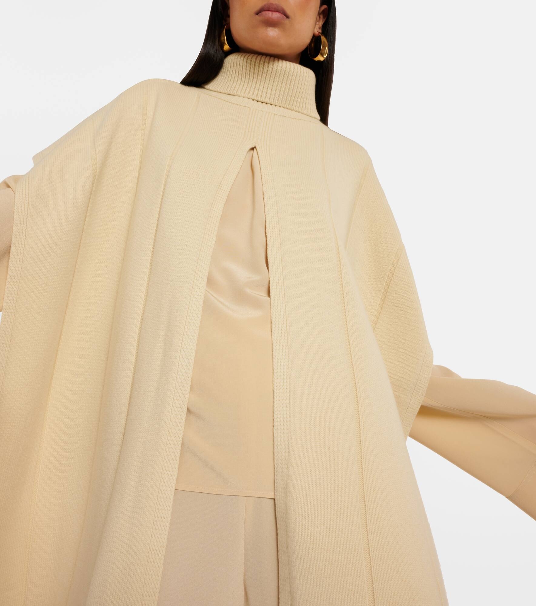 Wool poncho - 4