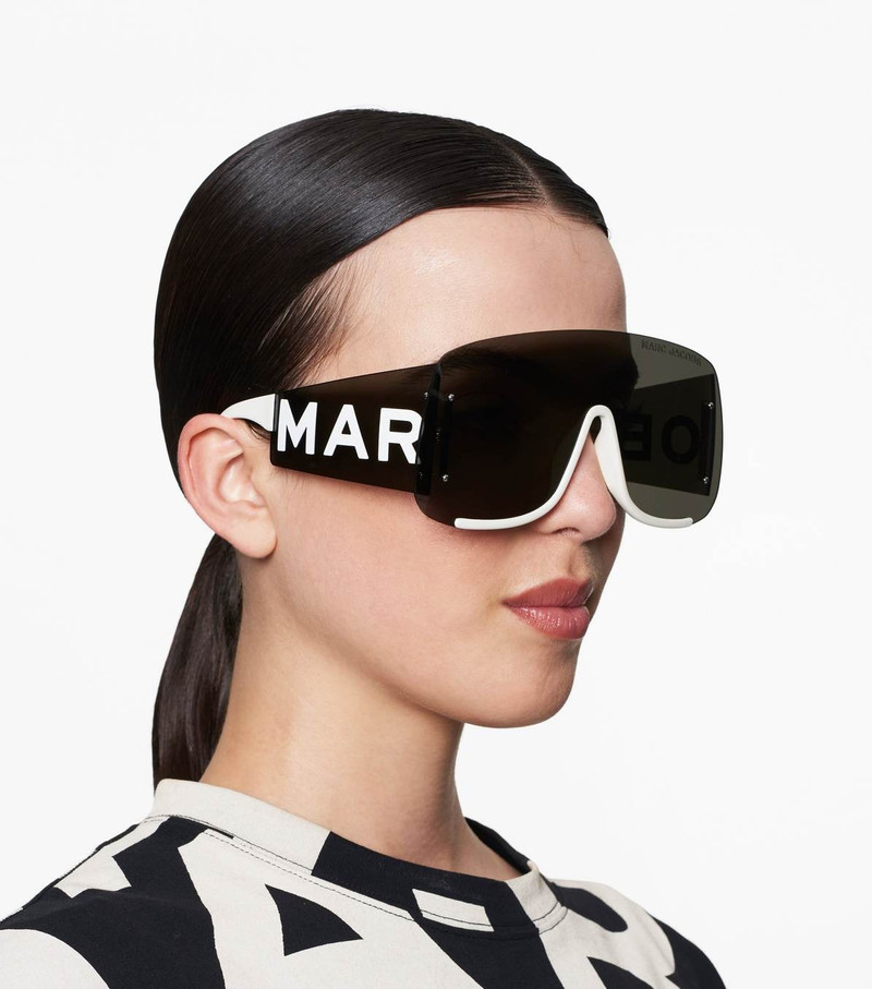 RUNWAY MONOGRAM SHIELD 5