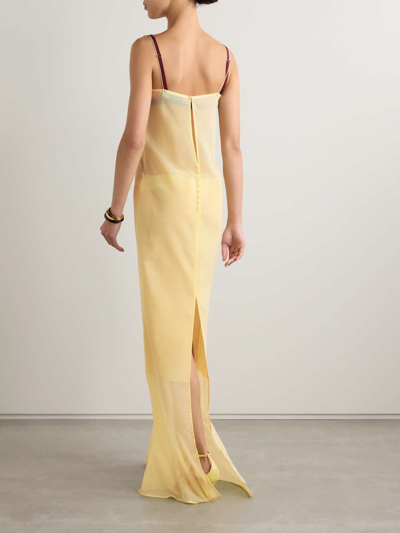 Brezza crepe gown - 3