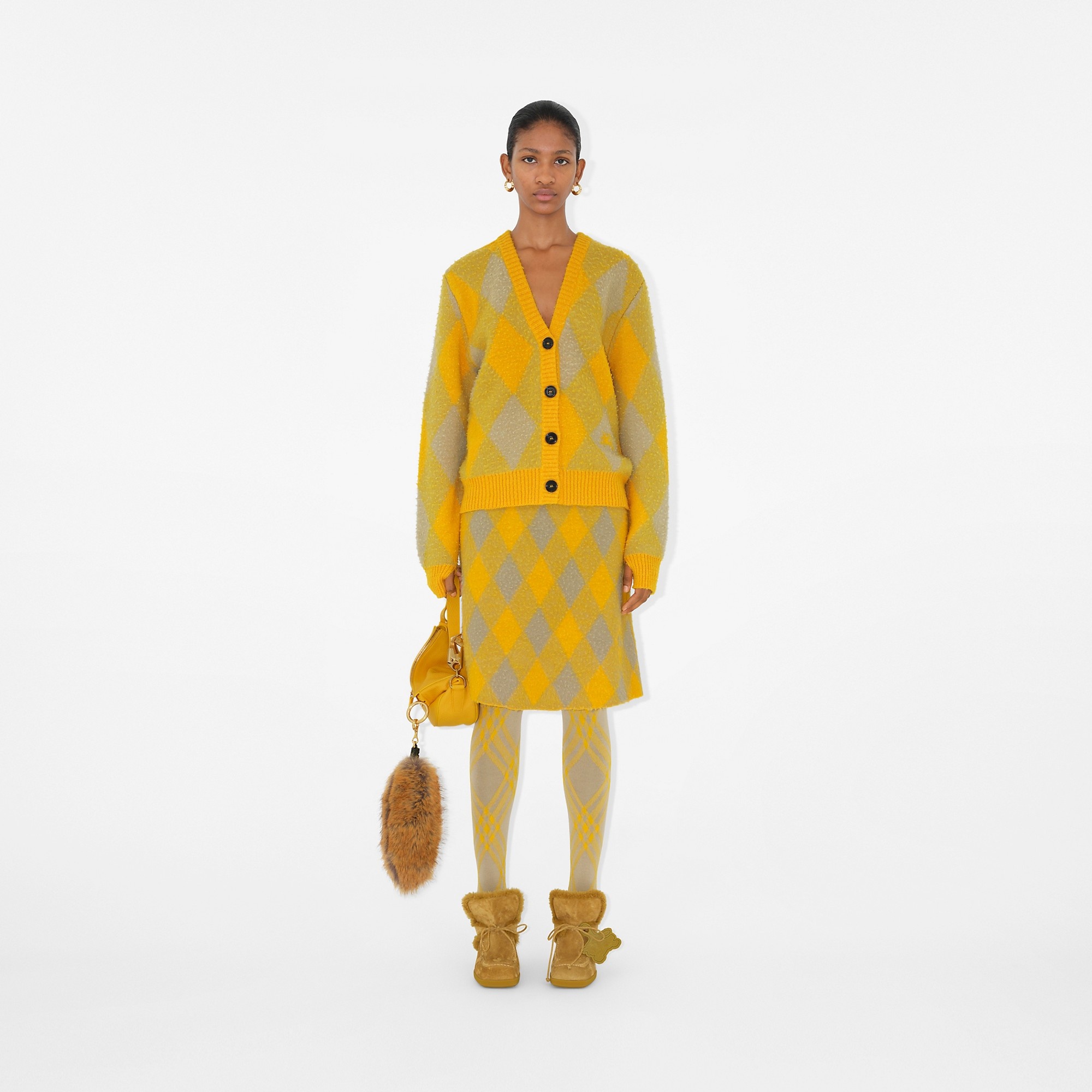 BURBERRY｜SKIRTS (argyle wool skirt (8076950)) Buy Burberry Argyle Wool Skirt 'Pear' - 8076950 | GOAT