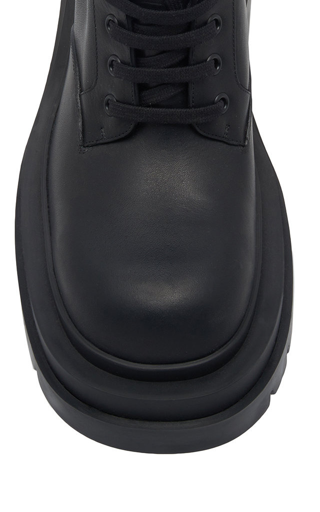 The Lug Lace-Up Boots black - 6
