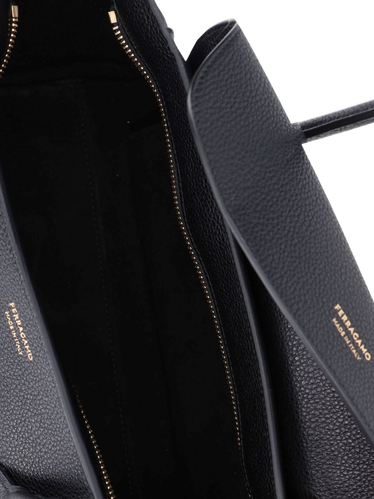 EAST-WEST MEDIUM TOTE BAG - 4