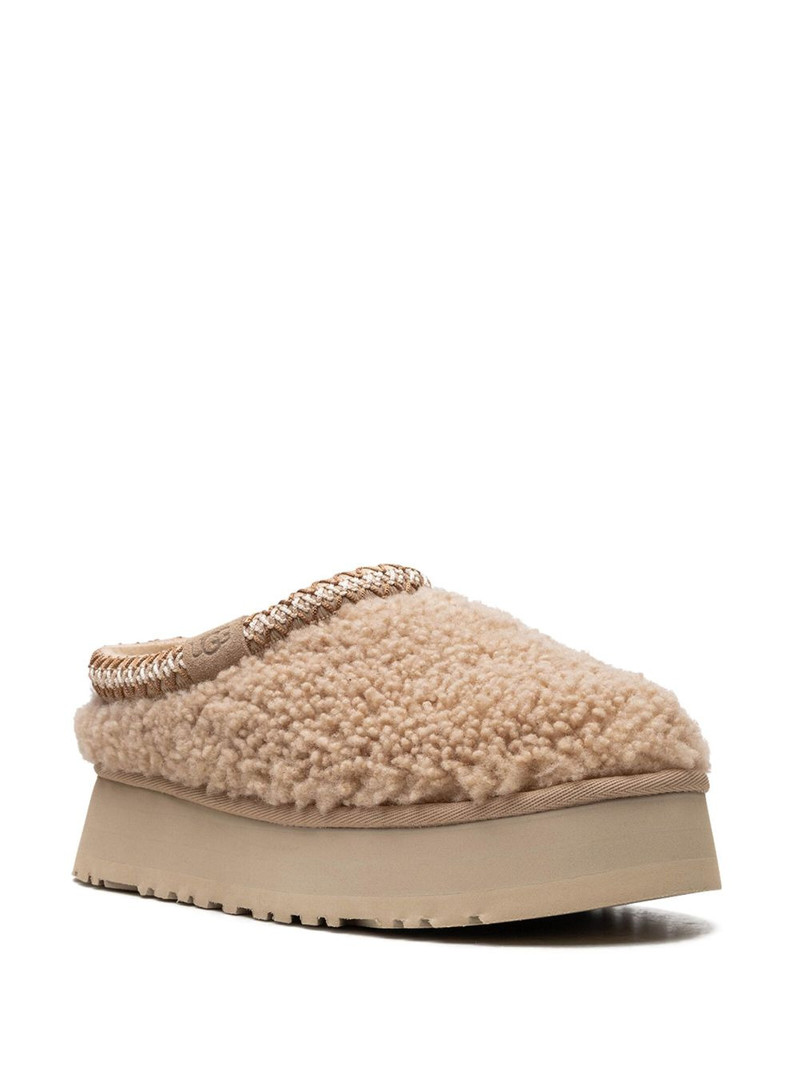 UGG Tazz Maxi Curly "Sand" slippers outlook
