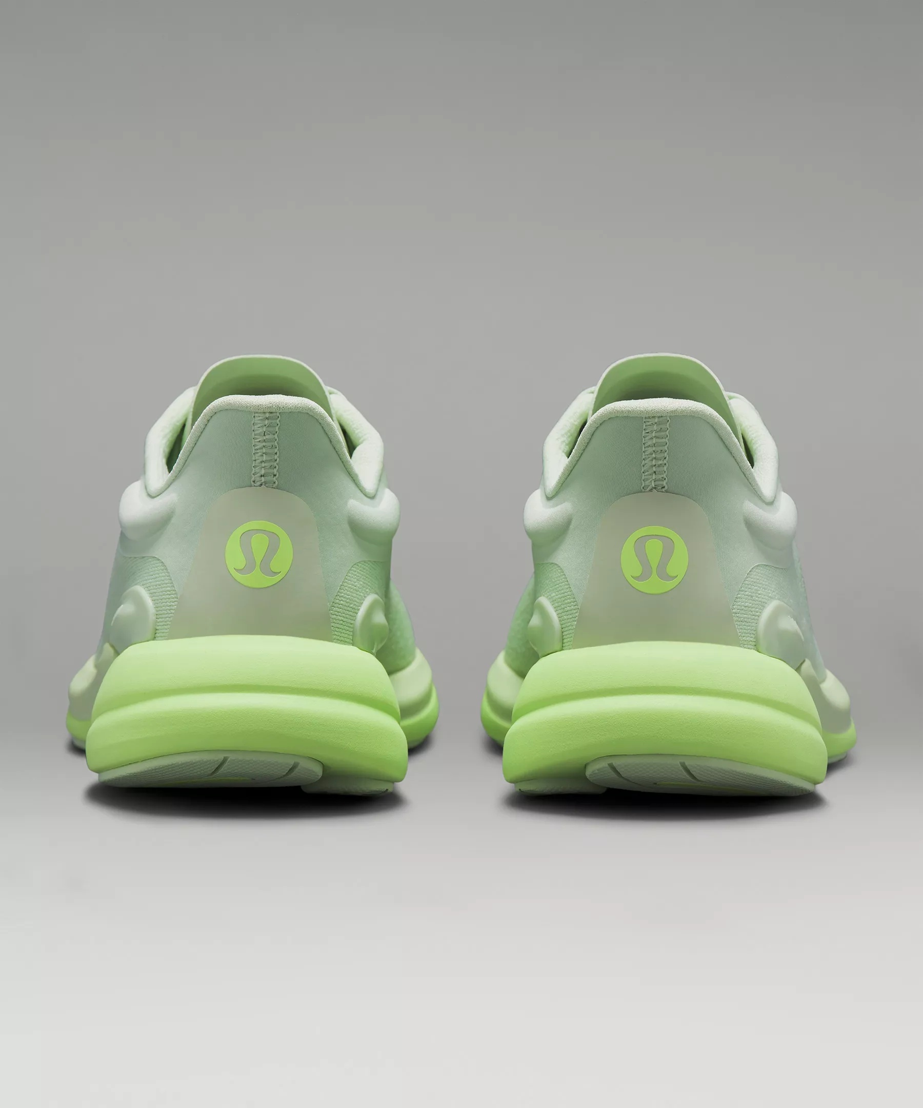 chargefeel 2 Low Women's Workout Shoe - 6
