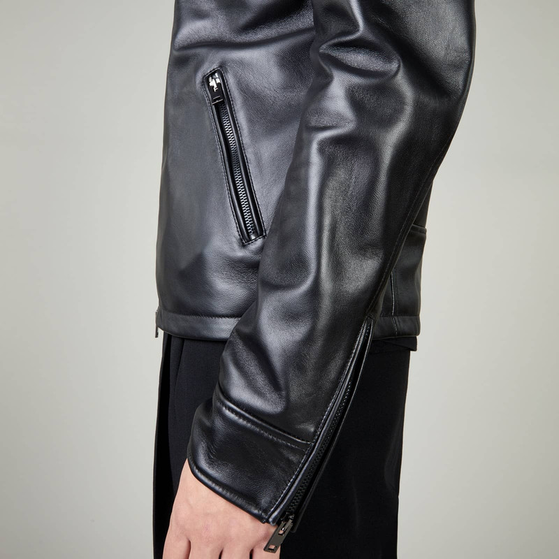 Biker Jacket in Leather Black 7