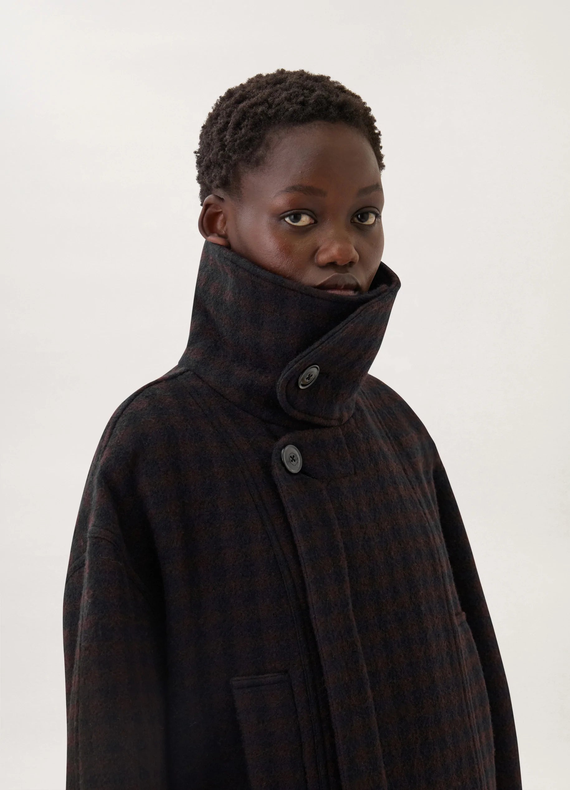 BATHROBE COAT
HEAVY WOOL - 6