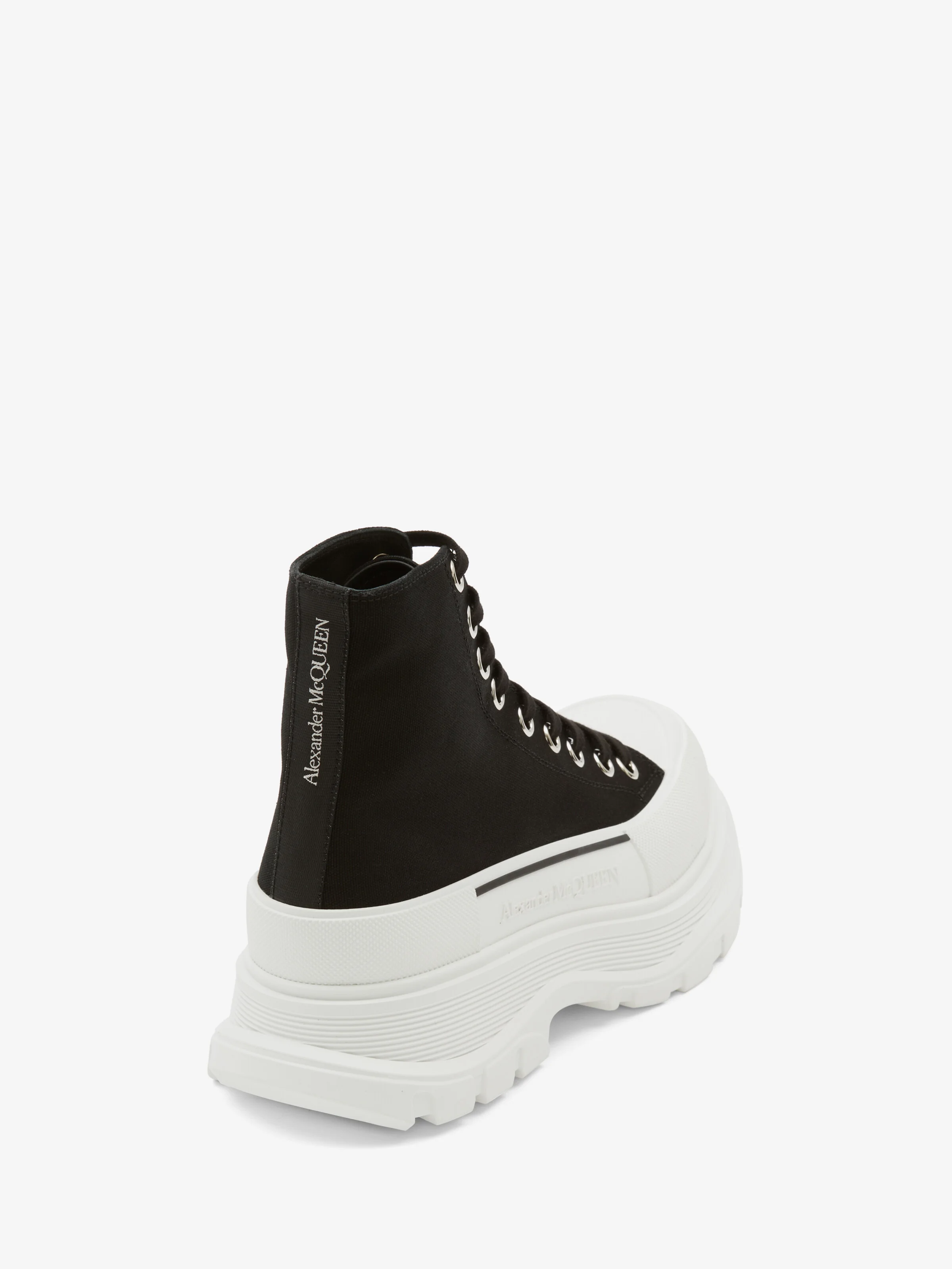 Alexander McQueen Men display picture 1