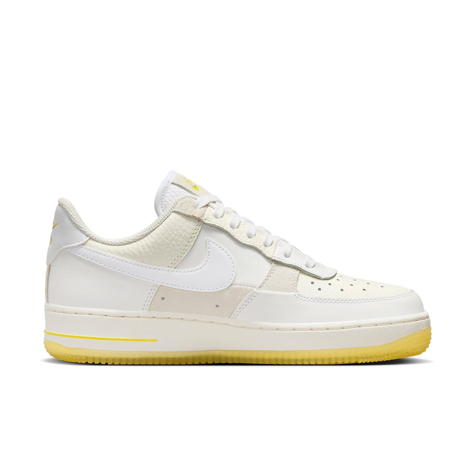 (WMNS) Nike Air Force 1 Low 'Patchwork' FQ0709-100 - 2