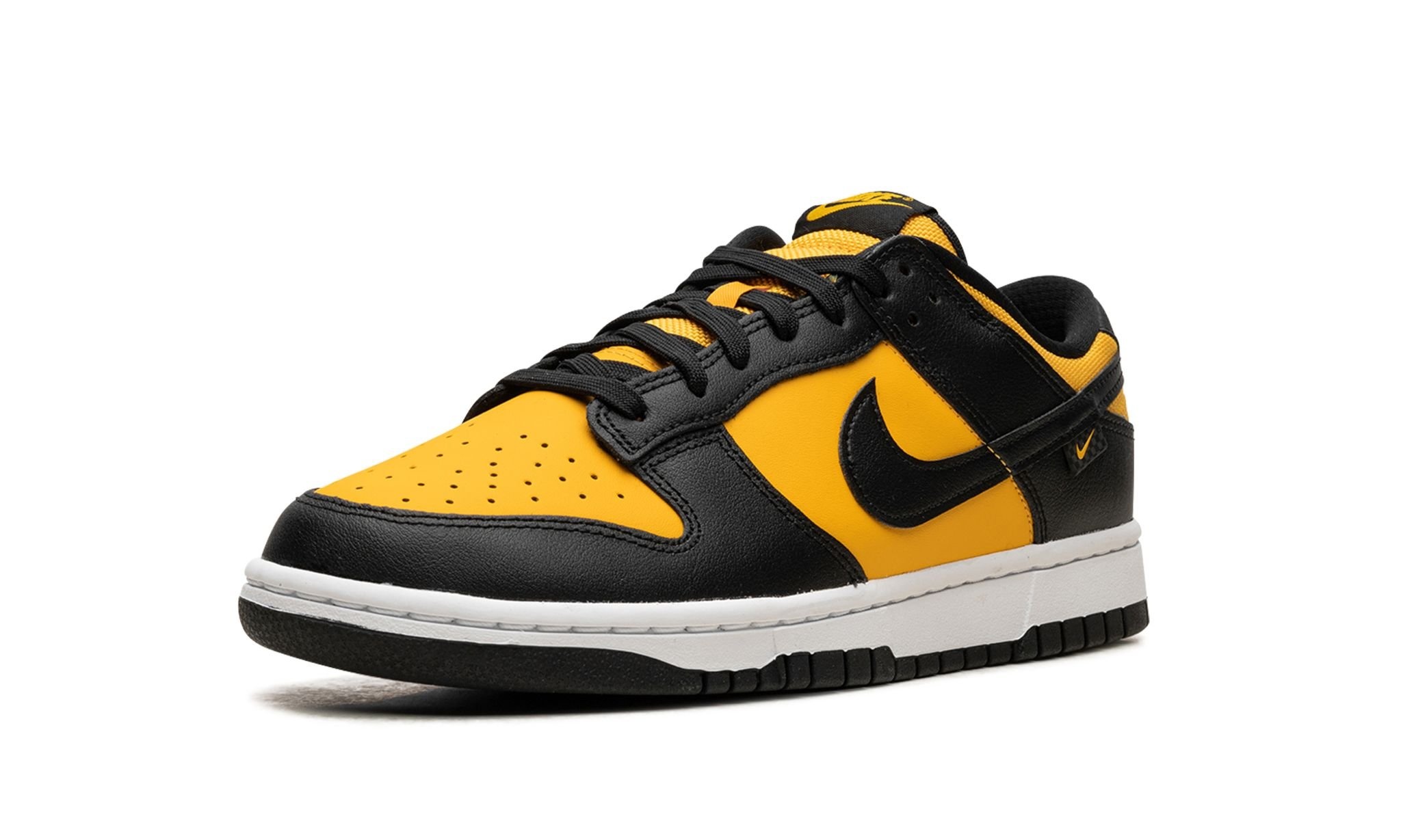 Dunk Low "Black University Gold" - 4