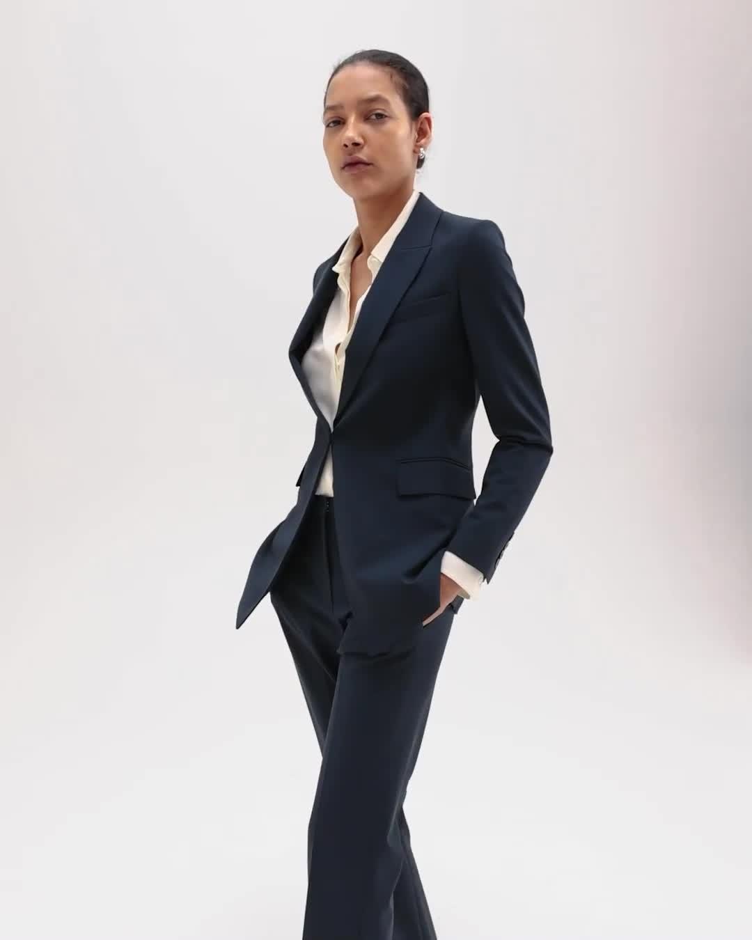 Etiennette Blazer in Good Wool - 7
