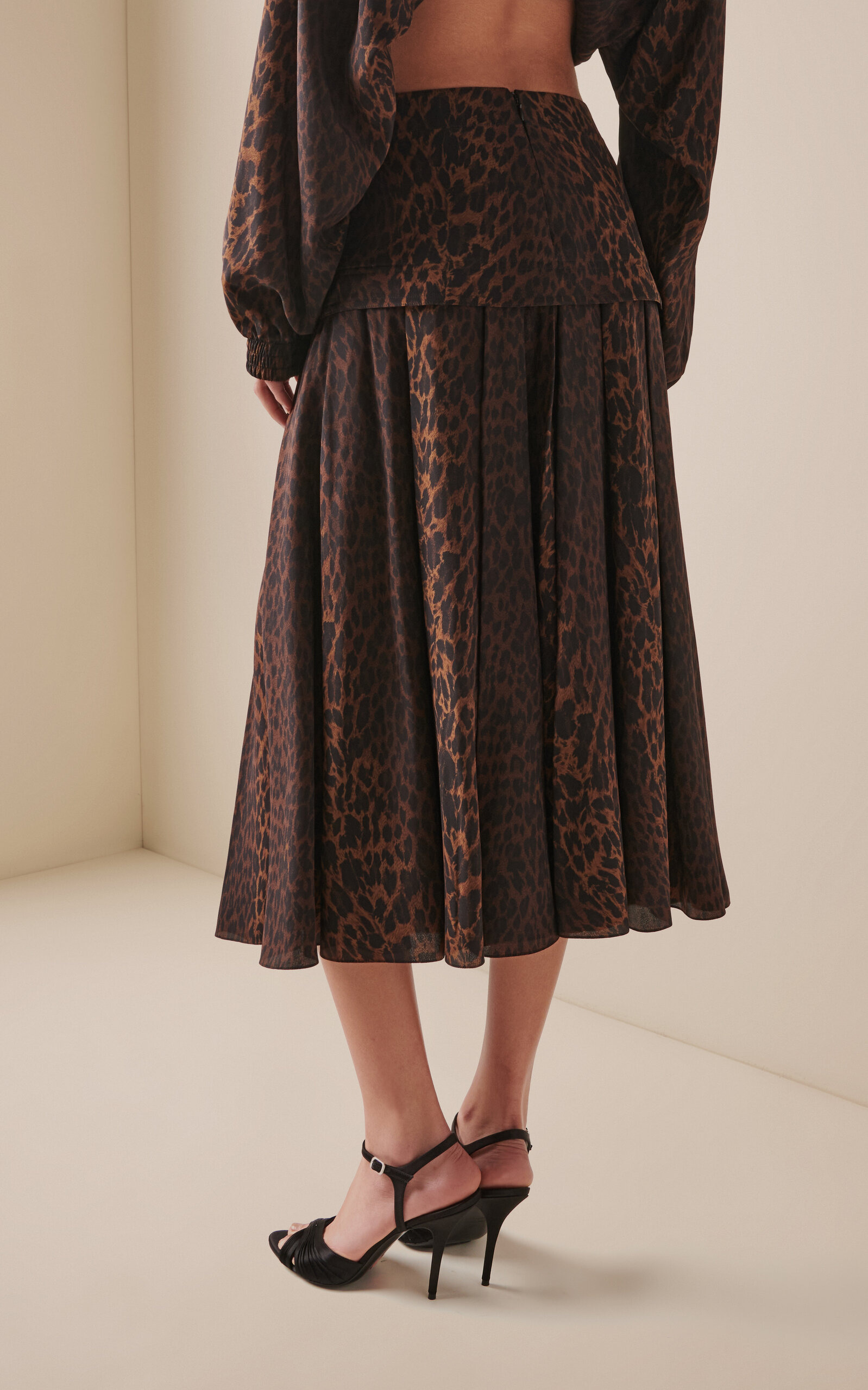 Godet-Panelled Silk-Crepe Midi Skirt brown - 4