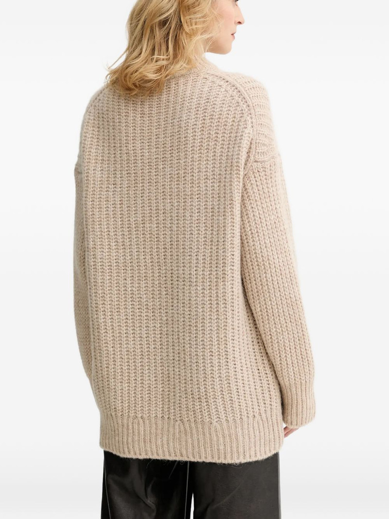 V-neck sweater 4