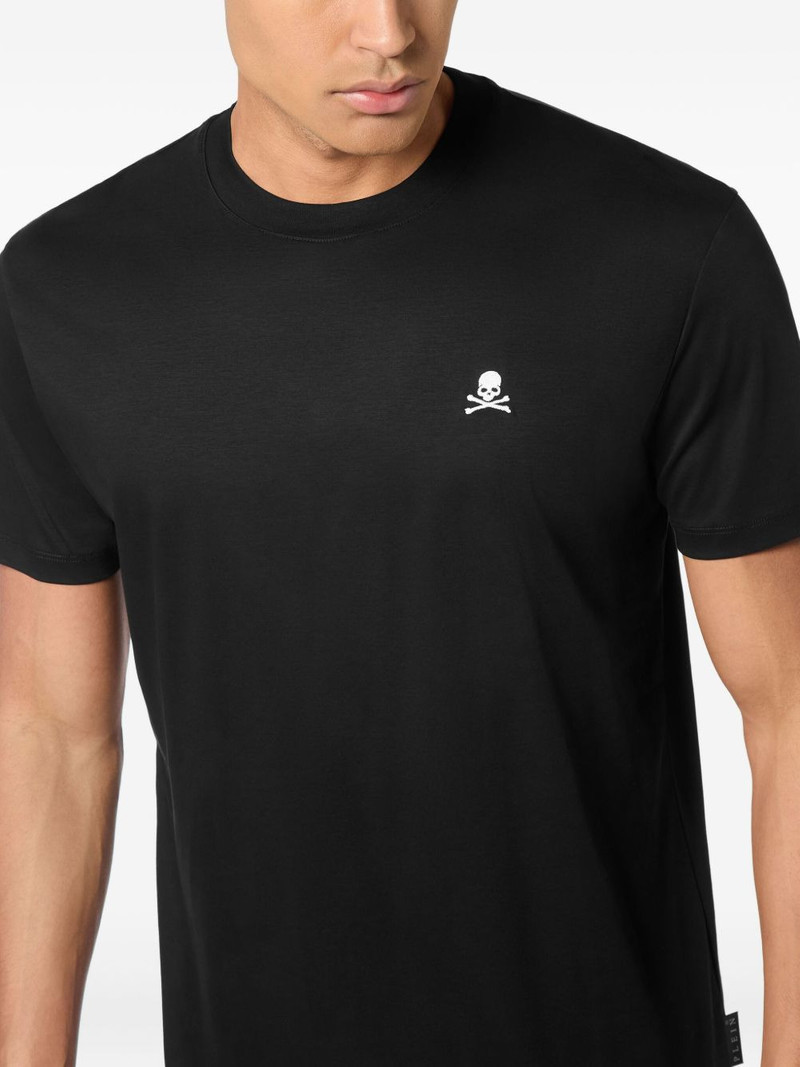 skull-embroidered T-shirt 4