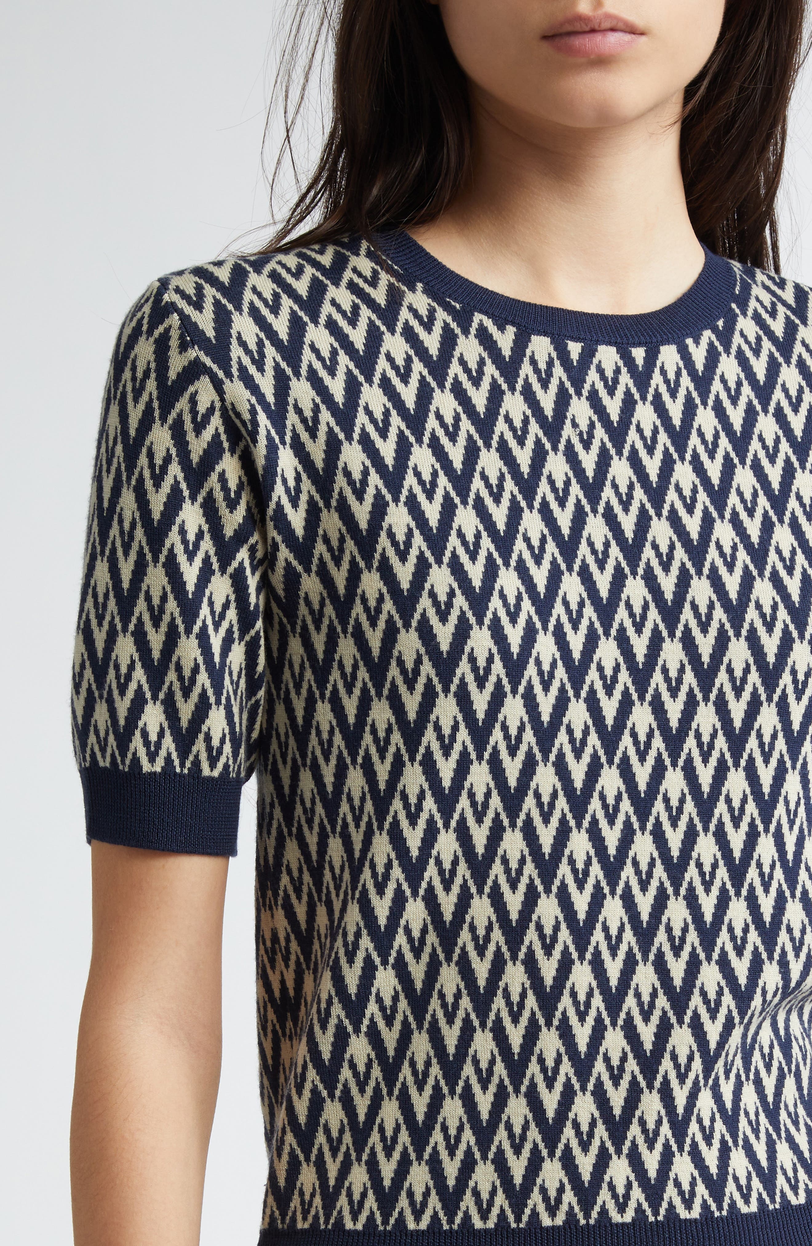 Valentino Garavani Toute La V Jacquard Virgin Wool Sweater in Navy/Cream at Nordstrom - 5