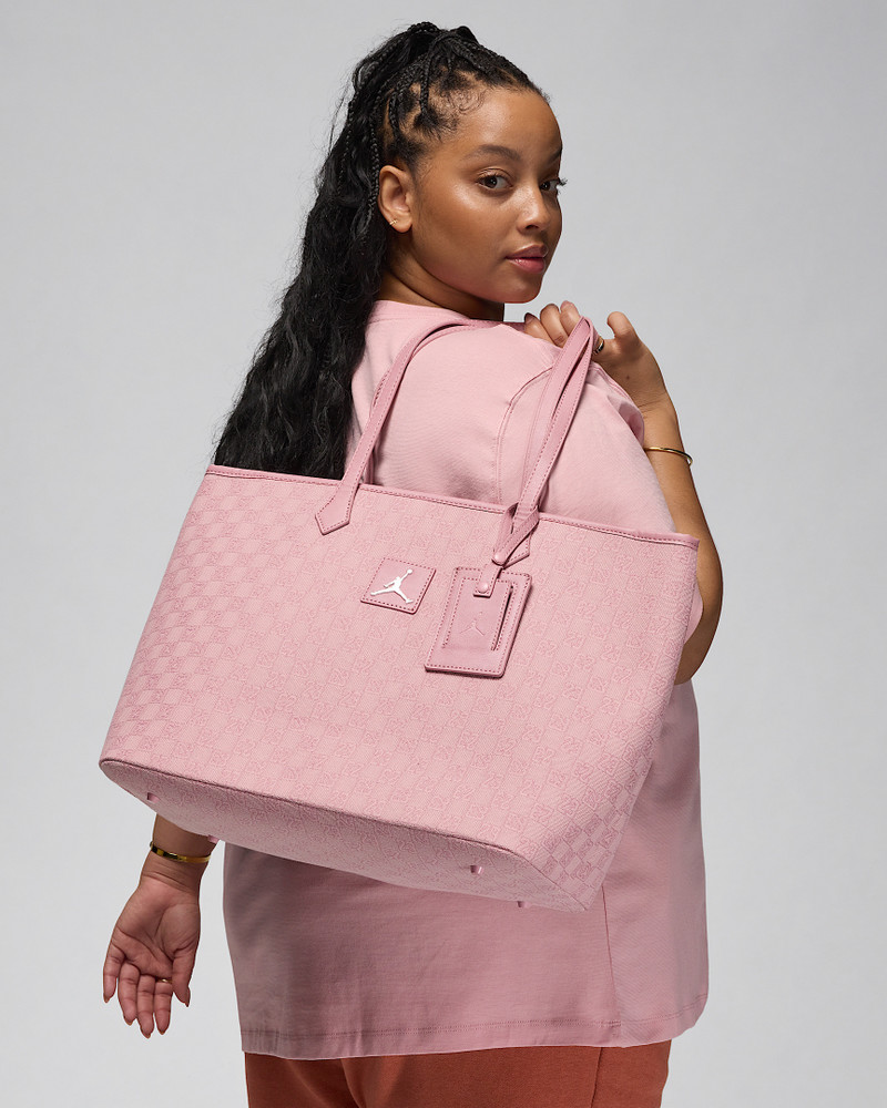 Women's Jordan Monogram Tote Bag (32L) 1