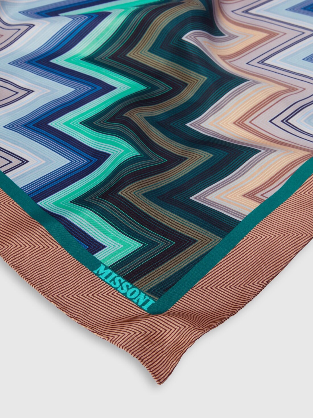100% silk scarf with zigzag pattern - 2