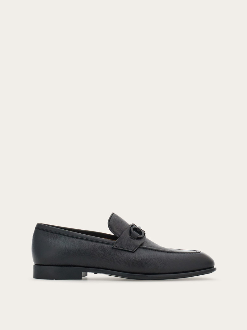 Moccasin with Gancini ornament - 1