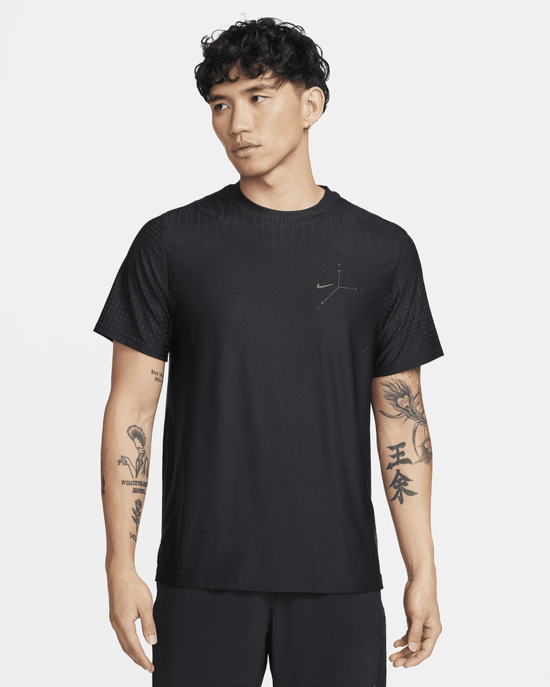 Nike Men's A.P.S. Dri-FIT ADV Short-Sleeve Versatile Top 1
