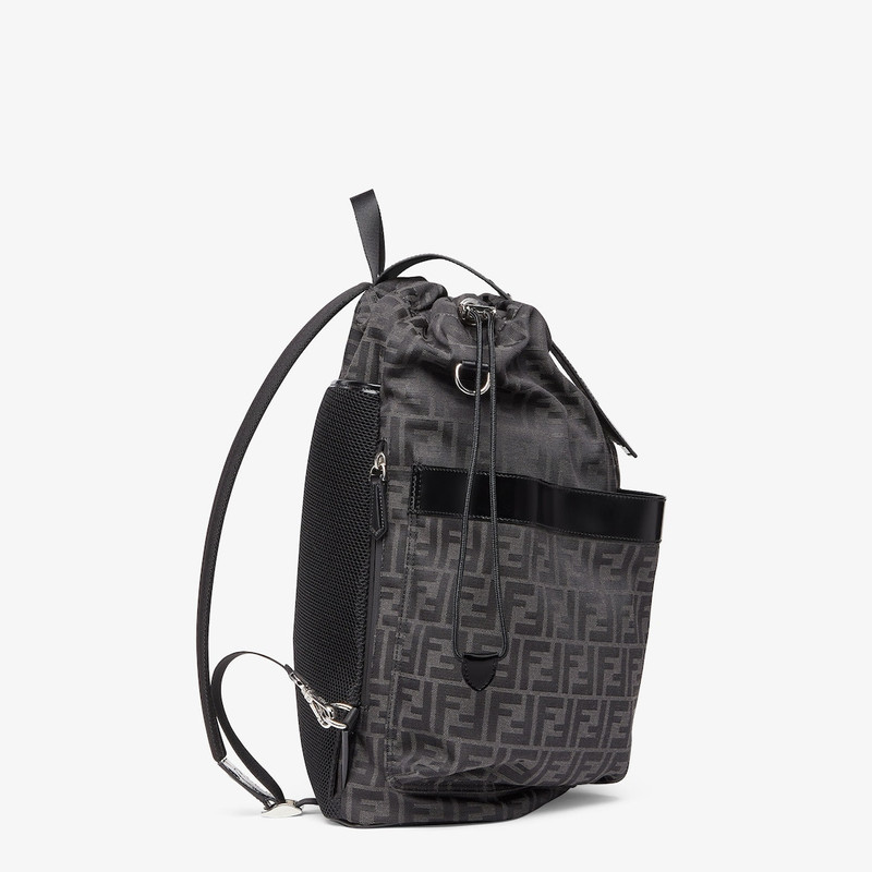 FENDI Fendi Strike Large outlook