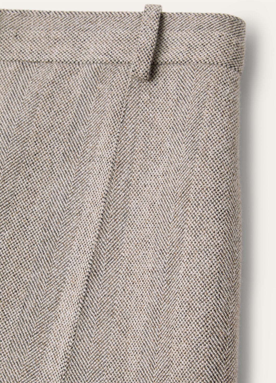 Dan Pants - 7
