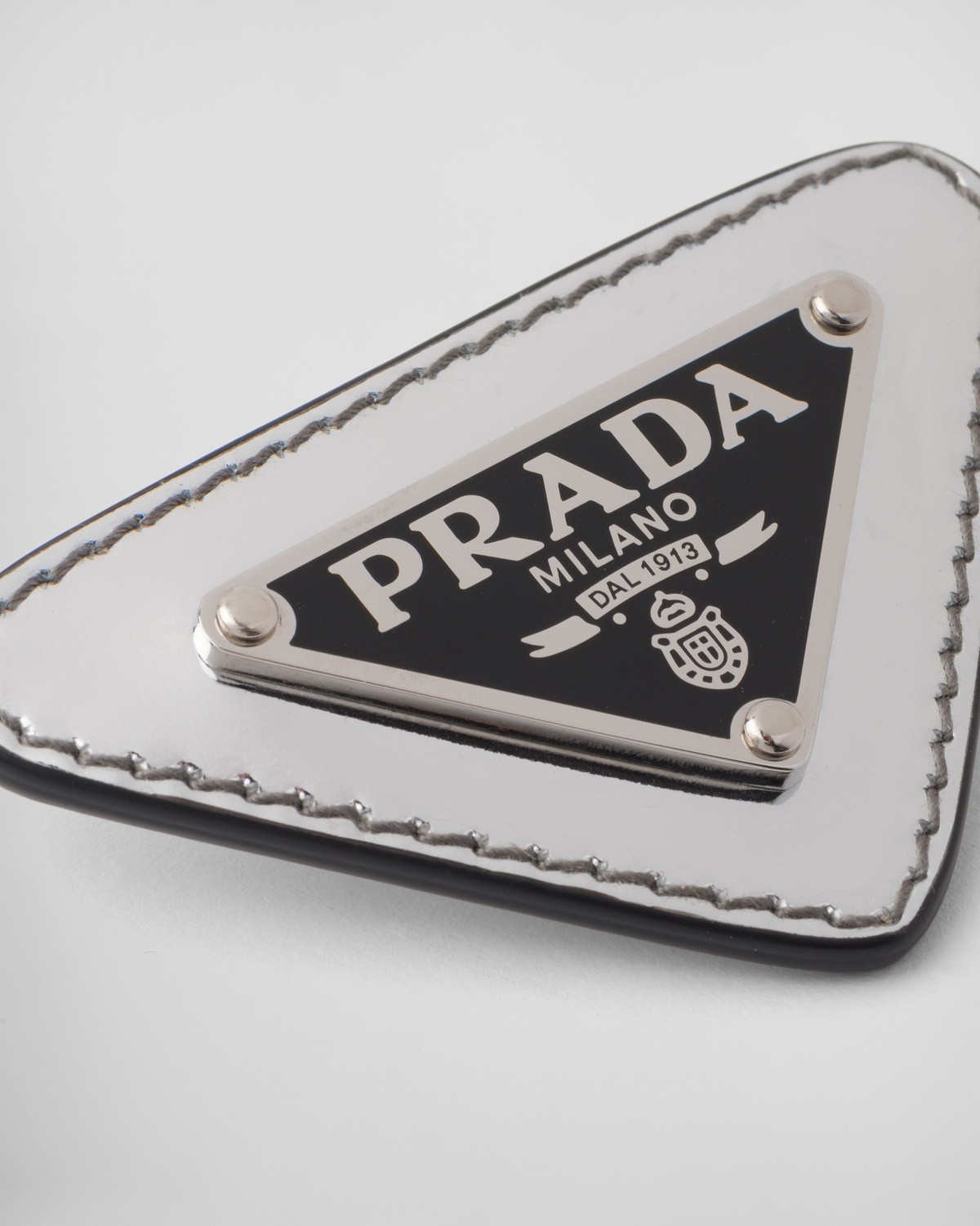 Brushed leather brooch - 3