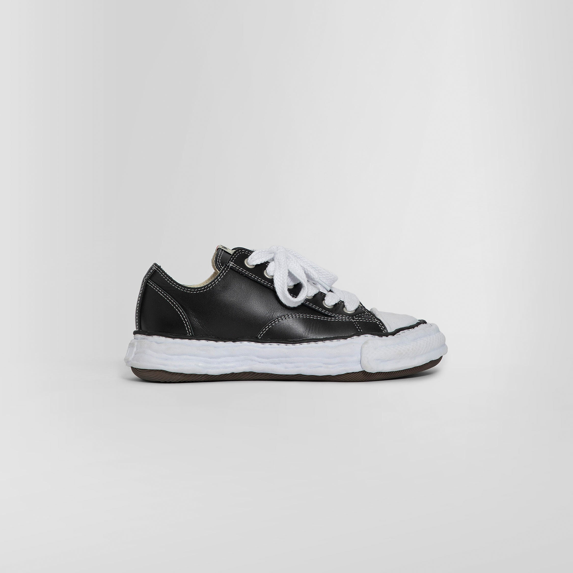 MAISON MIHARA YASUHIRO UNISEX BLACK SNEAKERS - 7