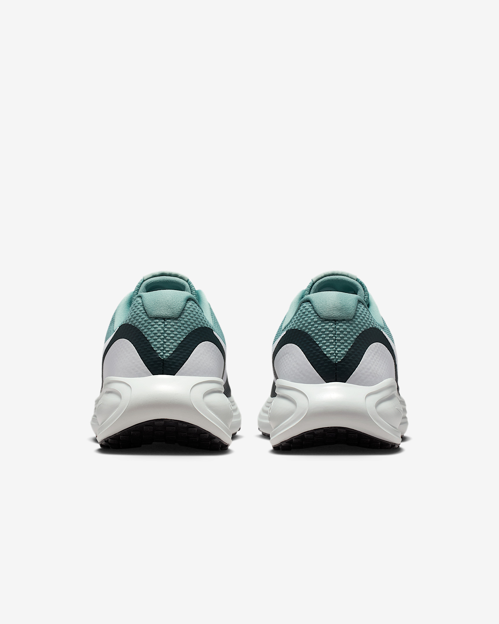 Nike Revolution 8 Men's Road Running Shoes - 6