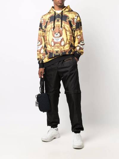 Moschino teddy-print long-sleeved hoodie outlook