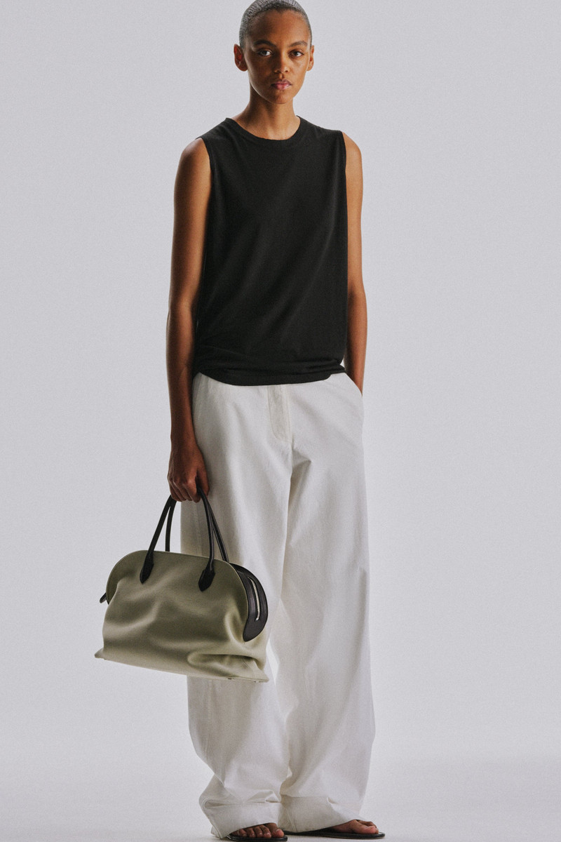 Agnes 15 Canvas Bag 4