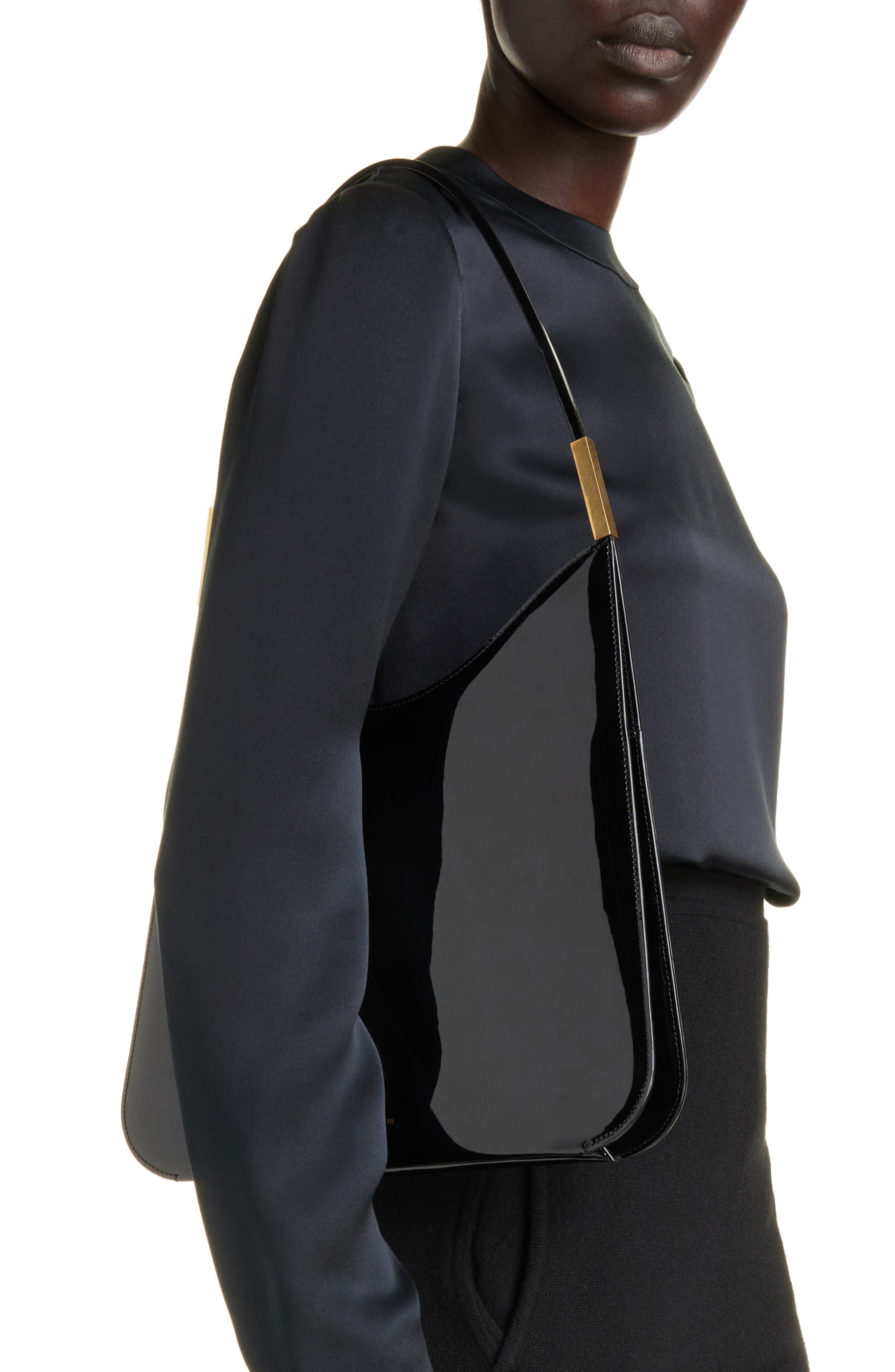 Sac Patent Leather Hobo Bag - 2
