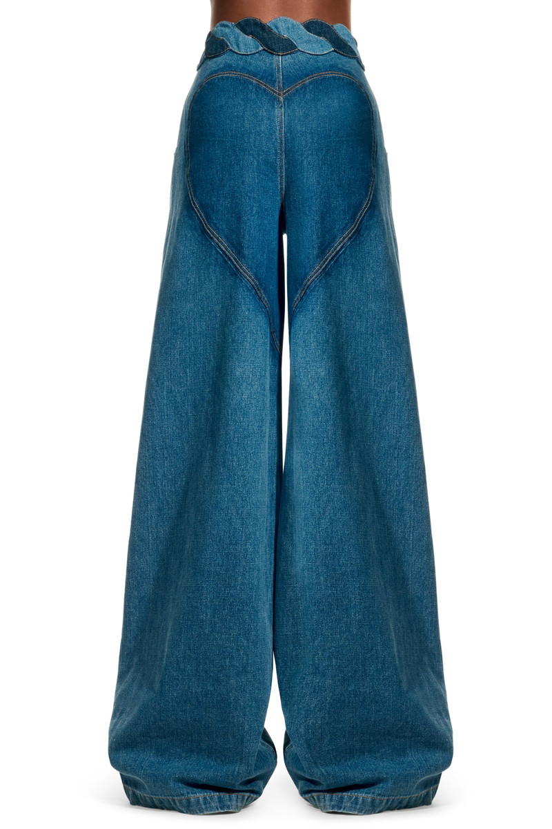 AREA WIDE LEG SLIT JEAN outlook