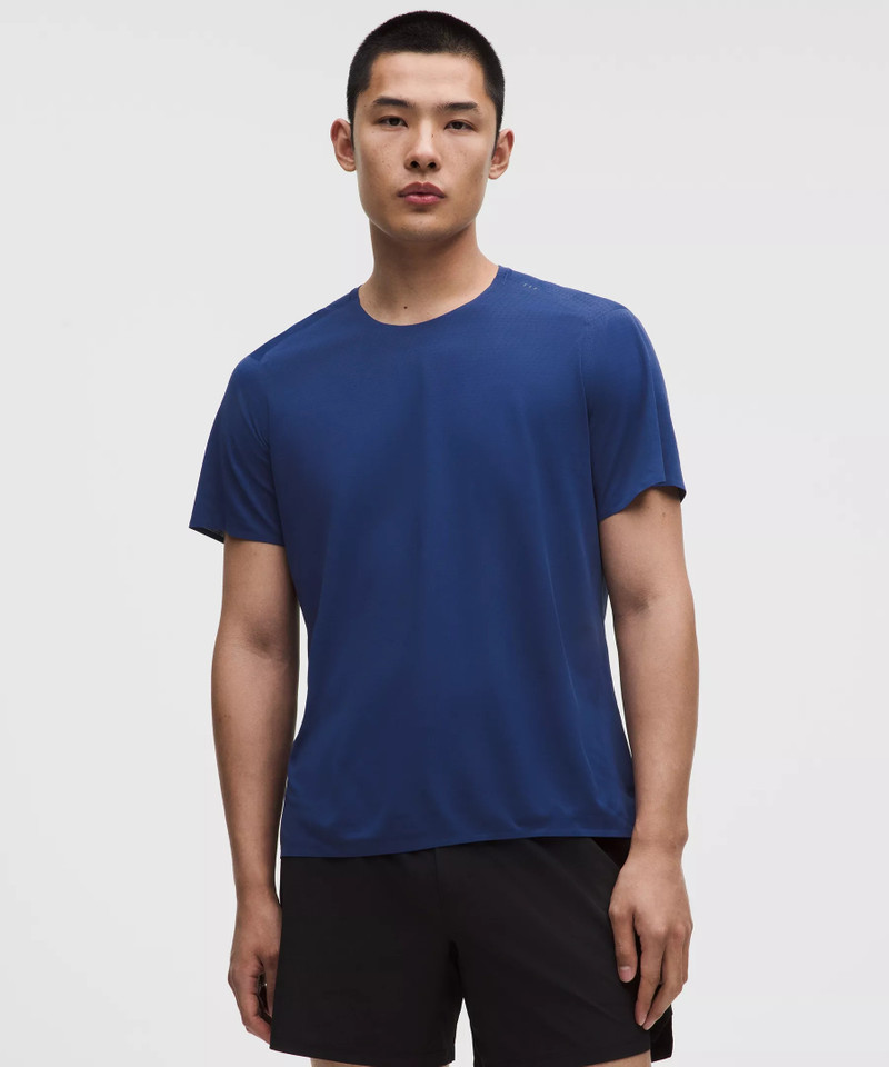 Fast and Free Short-Sleeve Shirt 1