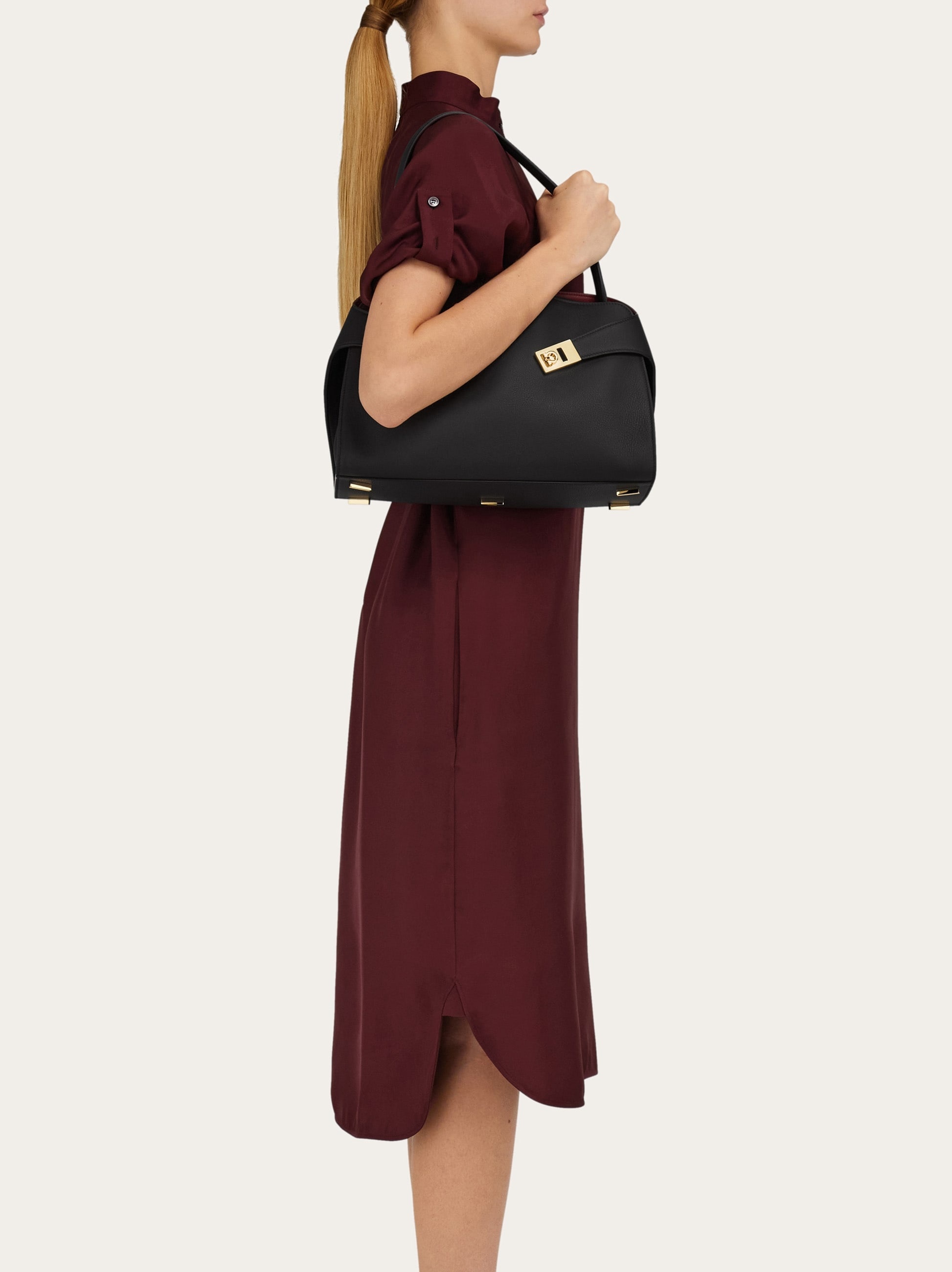 Hug Soft bicolor shoulder bag (S) - 2