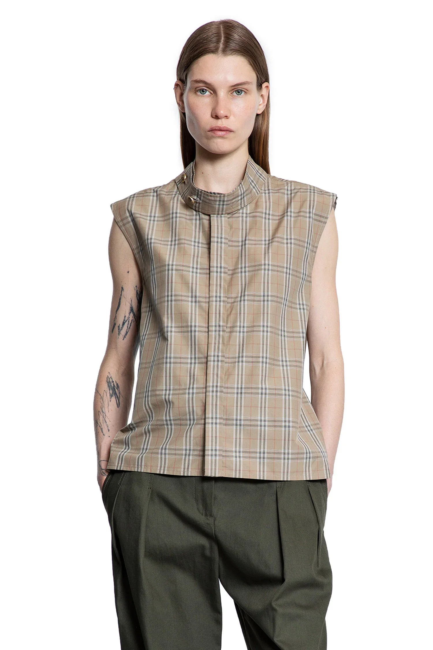 Signature-Check-Cotton-Canvas-Gilet - 5