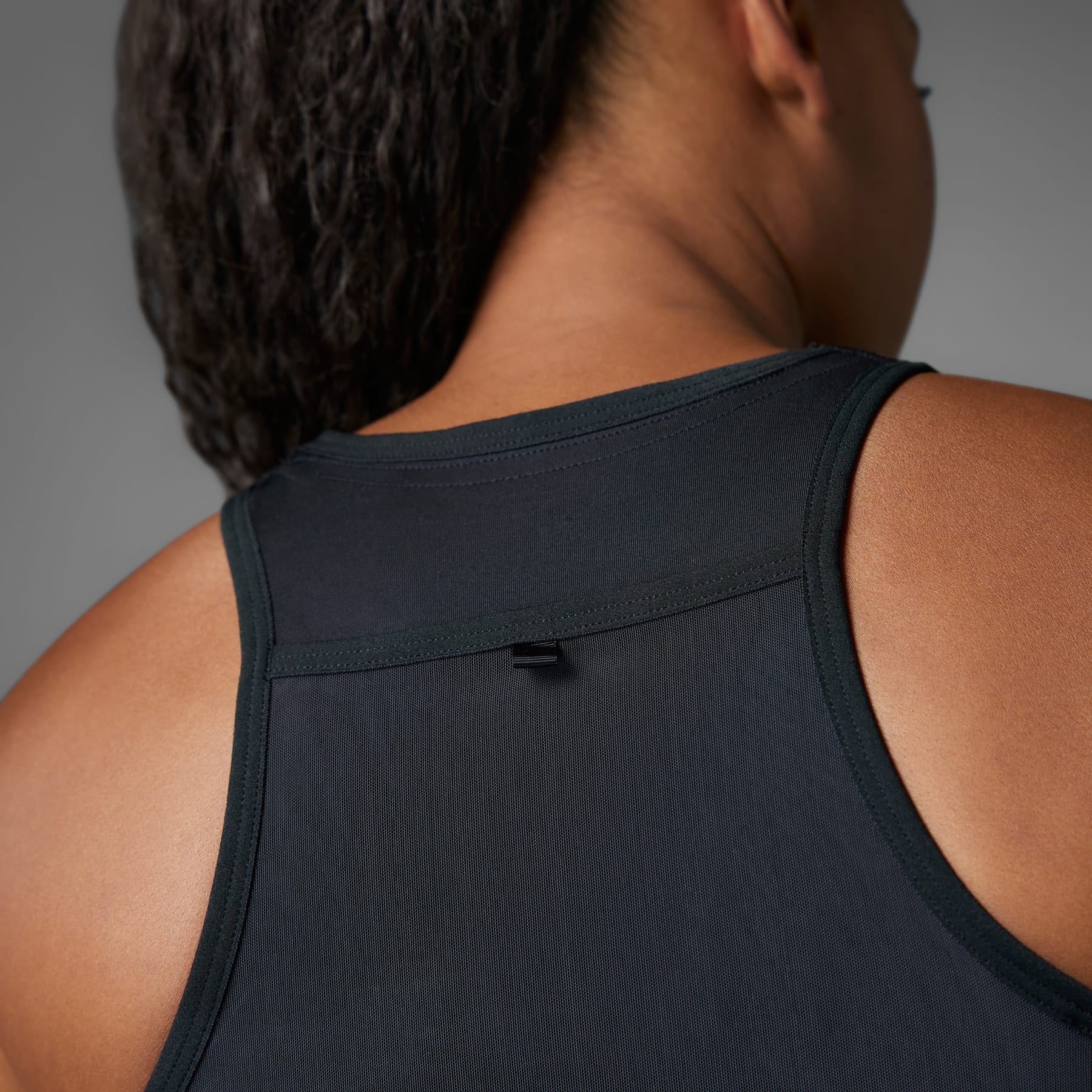 Adizero Running Gel Pocket Crop Top - 8