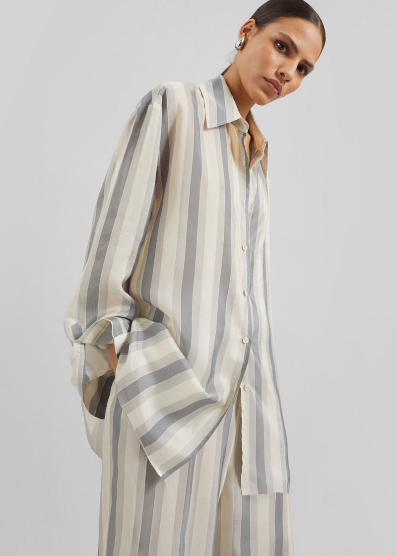 Peri Fluid Shirt - White/Grey Stripe 3