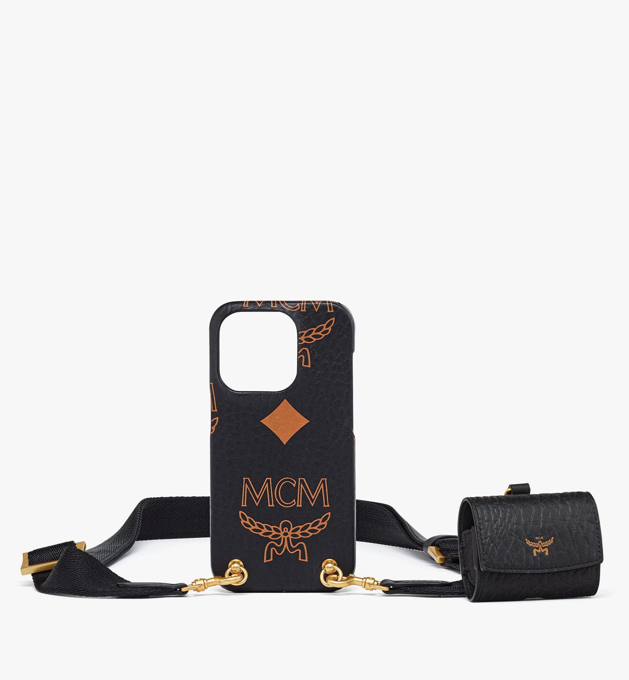 iPhoneアクセサリー MCM iPhone15ProMax Case+AirPodsPro Charm MCM iPhone 15 Pro Max Case w/ AirPods Pro Charm in Maxi