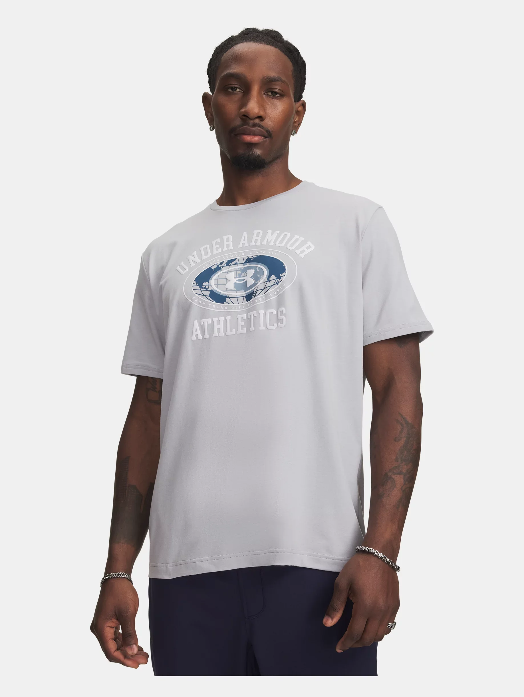 UA Armour Globe - 1