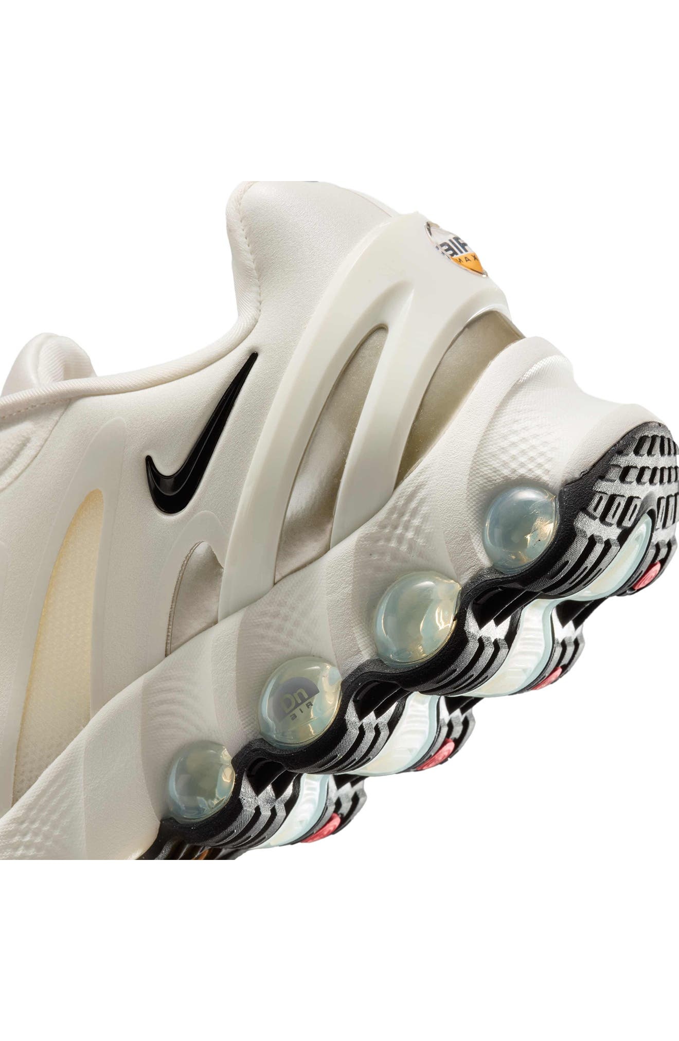 Nike Air Max DN8 Sneaker in 101 Sail/fossil/black at Nordstrom - 7