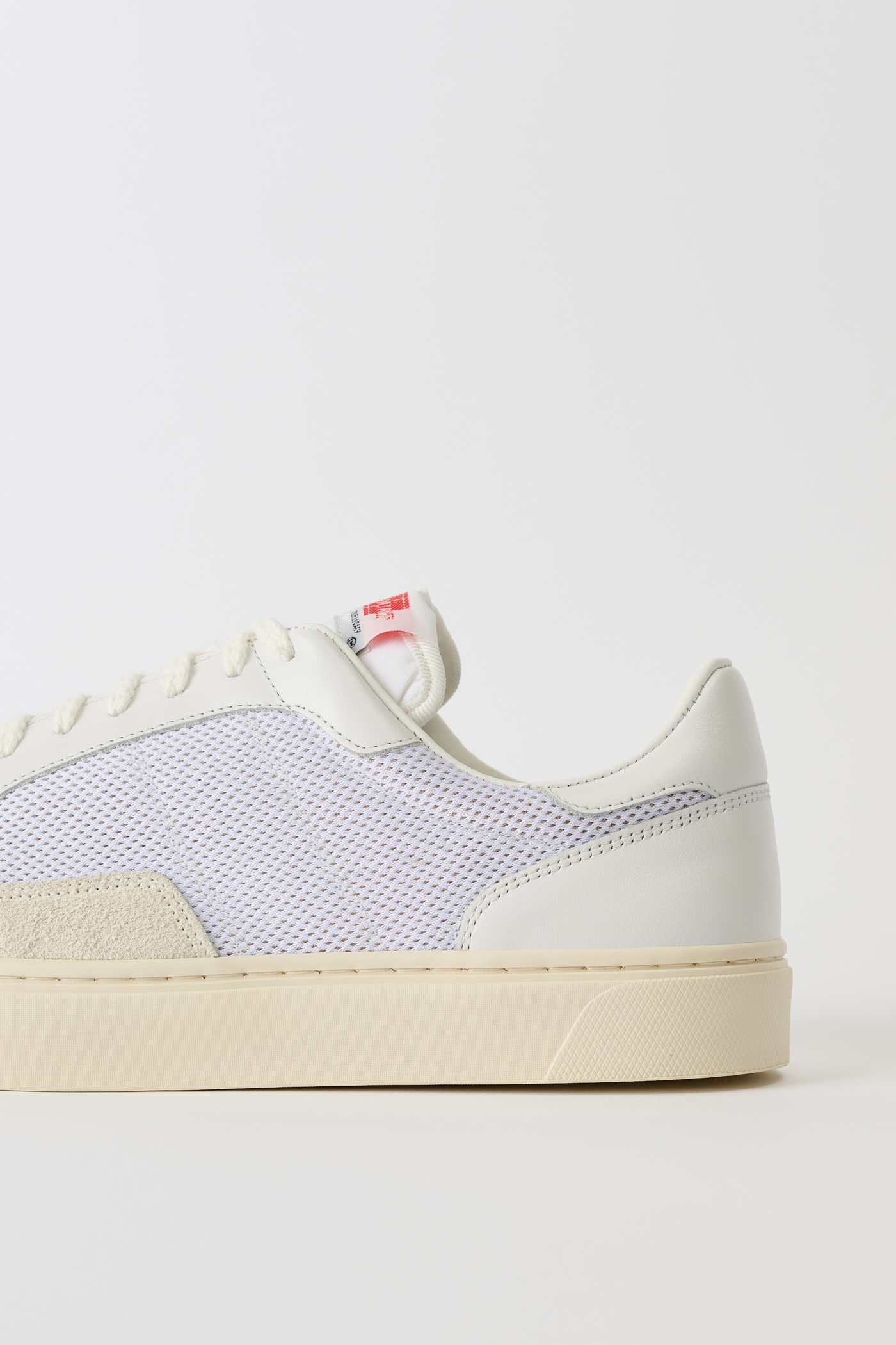 Off Court Original White - 3