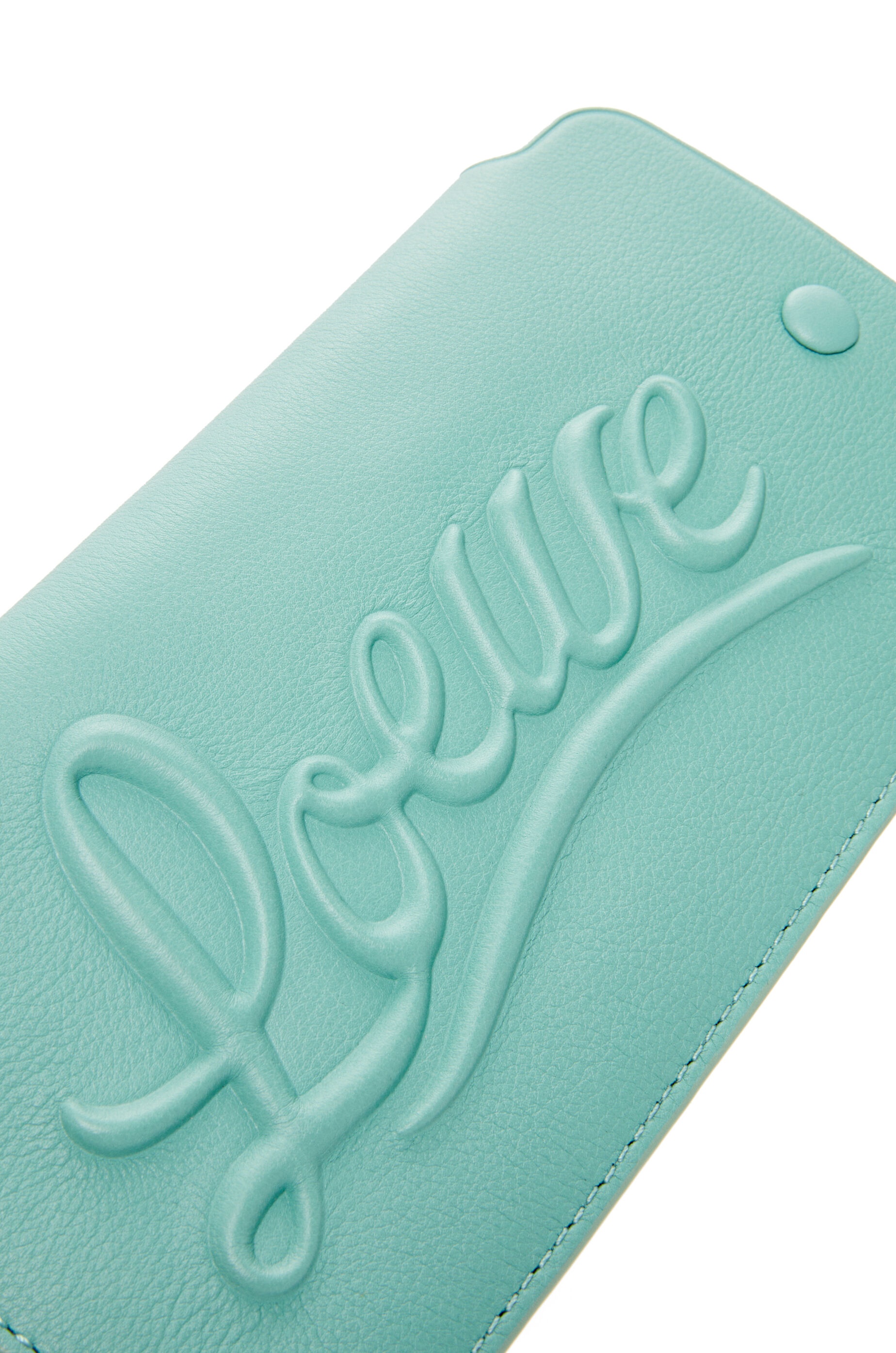 Loop pouch in classic calfskin - 5