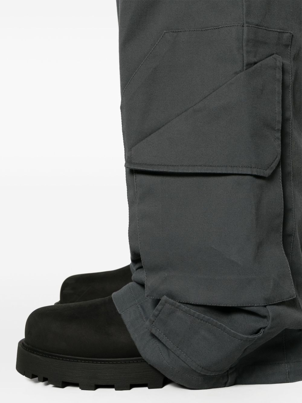 Overlay cotton-blend cargo trousers - 5