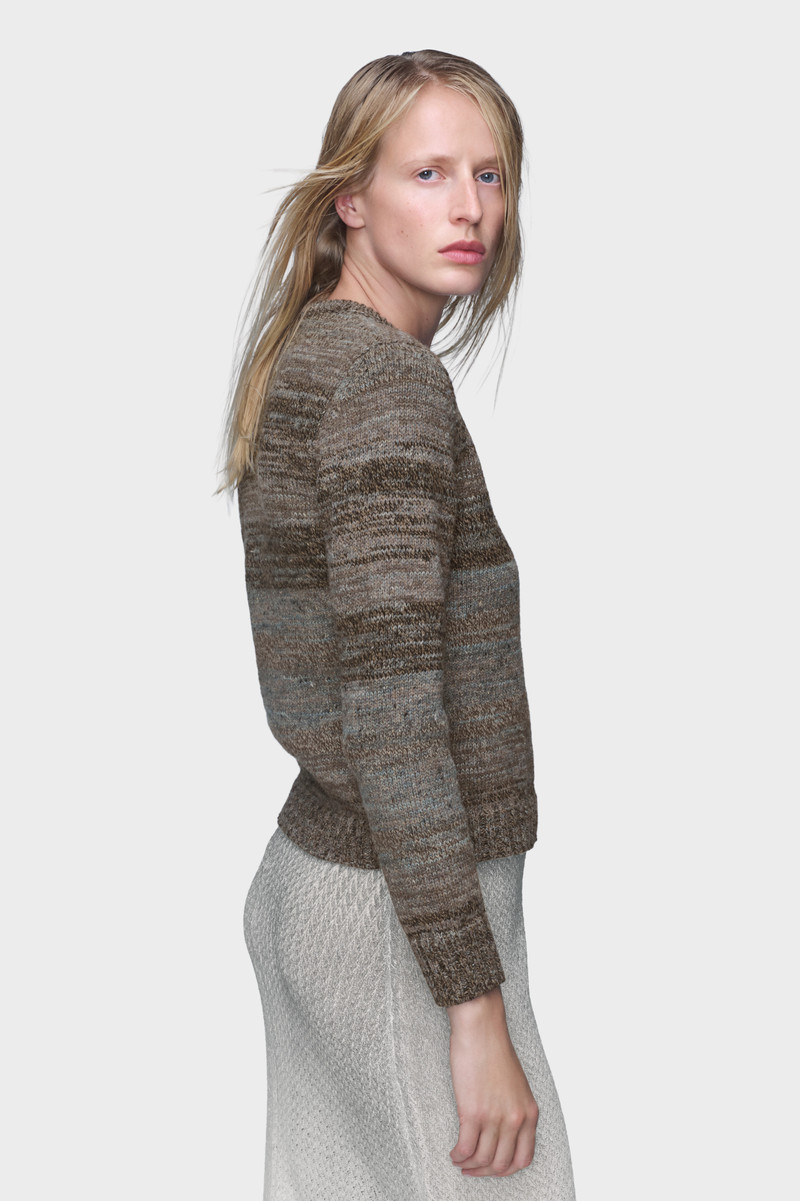 Virgin-wool crewneck knit 3