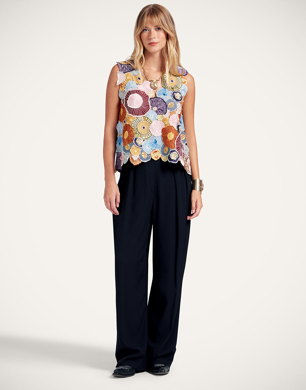 V-Neck Scala Top - 8